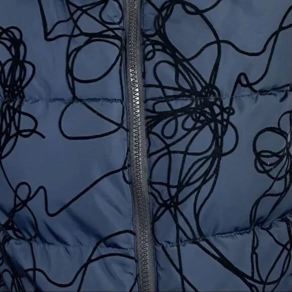 Calvin Klein Performance Puffy Blue Vest Black Velvet Squiggles Size Medium - Picture 3 of 9